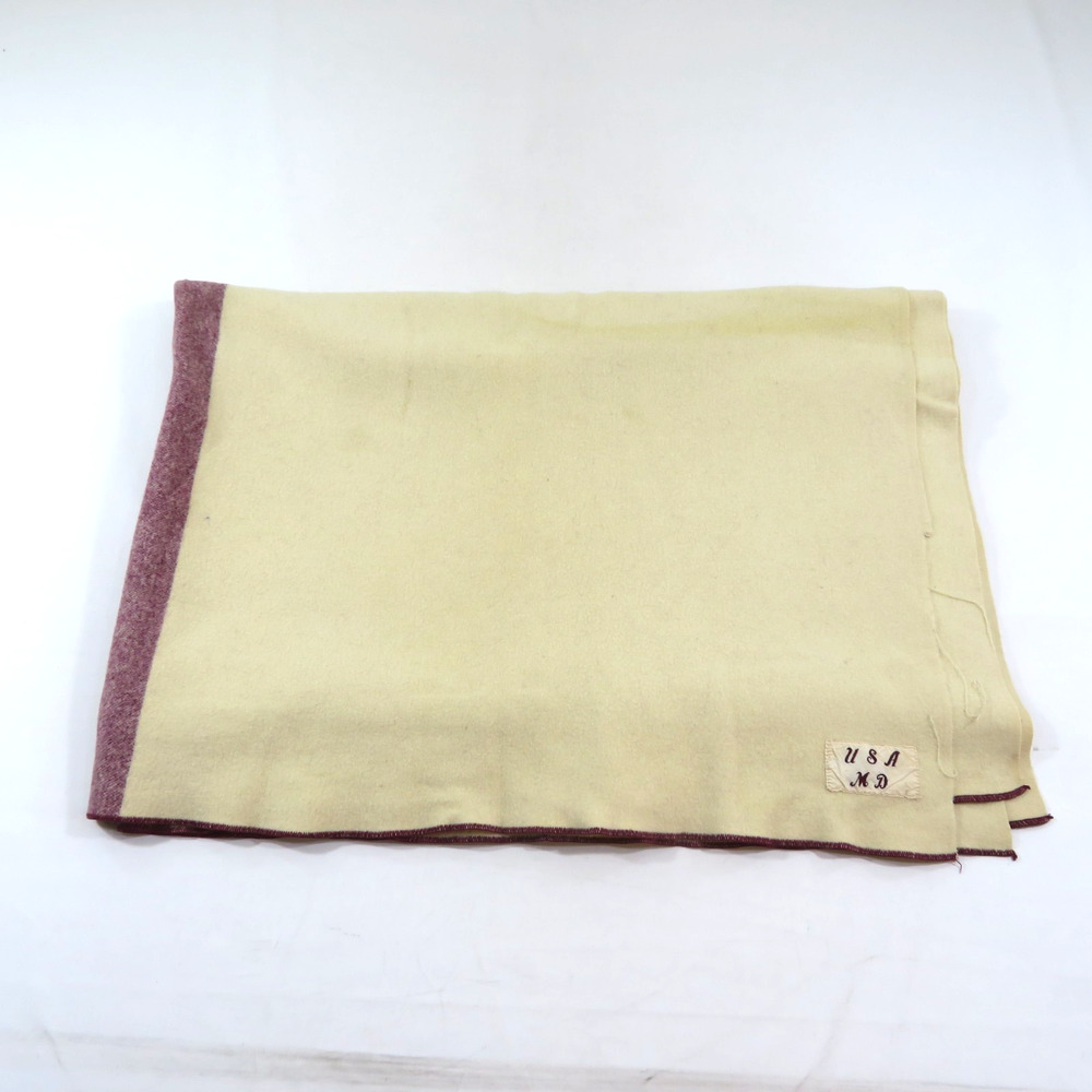 Military Red Stripe Medical Blanket Coverlet USA-MD Sz 58x82 Vintage